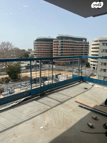 דירה, דרך שלמה, תל אביב יפו