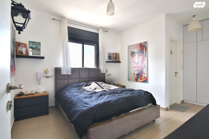 דירה, עפרה חזה, משכנות האומנים, קרית מוצקין