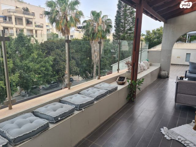 גג/ פנטהאוז, הר סיני, קרית ויצמן, רעננה