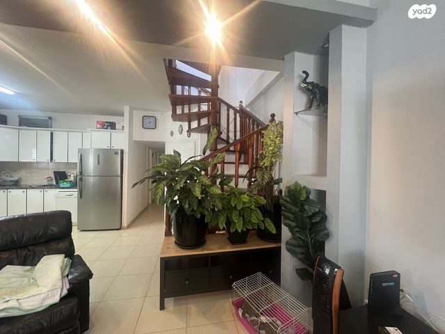 גג/ פנטהאוז, השר שפירא, דרום מערב ותיק, בת ים