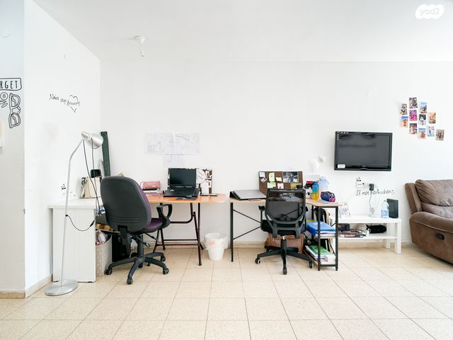 דירה, ששת הימים 3, רובע ד', אריאל