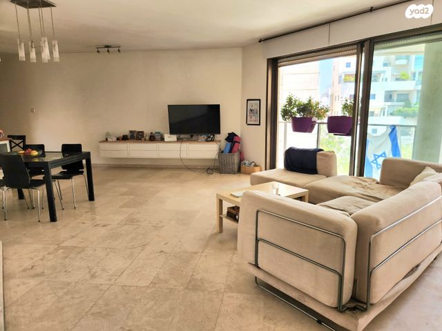 דירה, דוד אבידן, המשתלה, תל אביב יפו