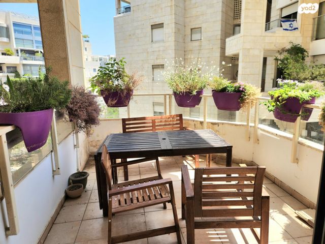 דירה, דוד אבידן, המשתלה, תל אביב יפו