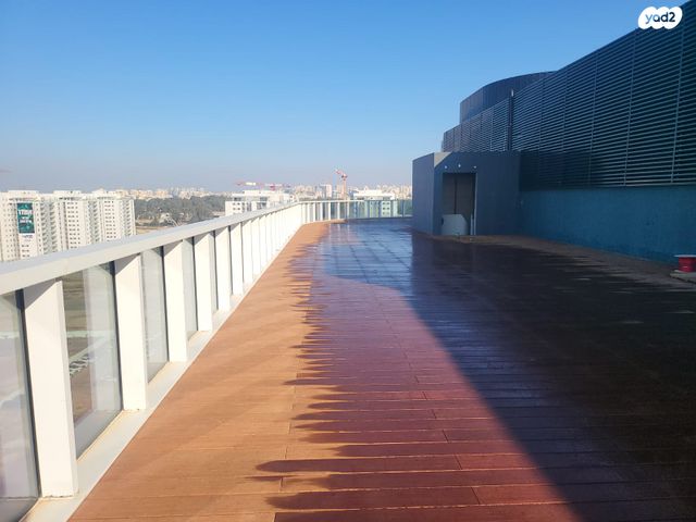 משרדים, לוחמי האש, קרית אונו