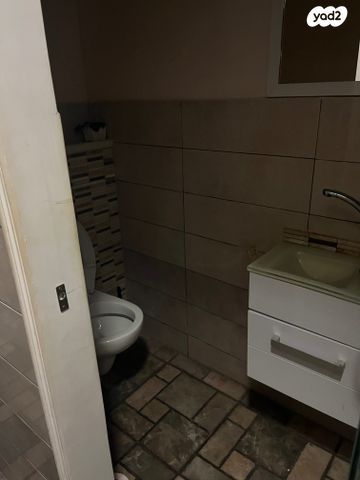 חנויות/ שטח מסחרי, בת ים