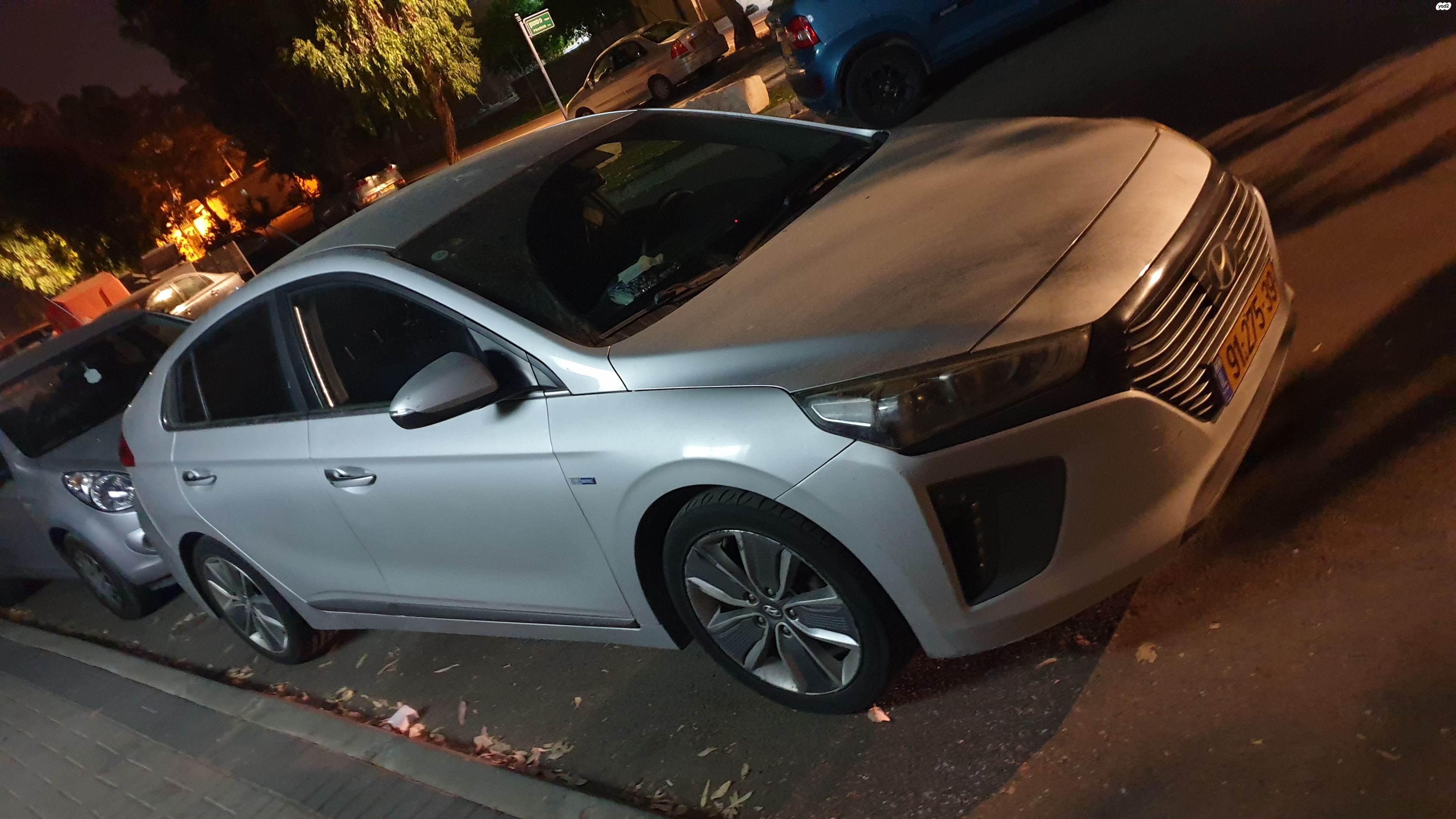 מודעת רכב יונדאי איוניק