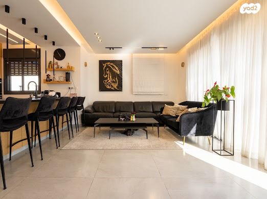 גג/ פנטהאוז, דרך הטייסים 58, נווה חן, תל אביב יפו