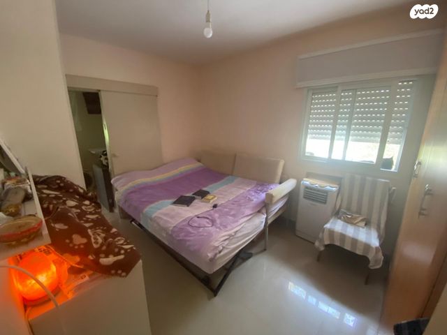 דירה, אברהם שלום יהודה, ירושלים