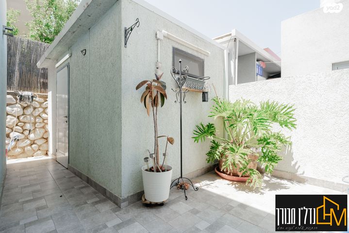 בית פרטי/ קוטג', הגפן 6, נווה נוי, נתיבות