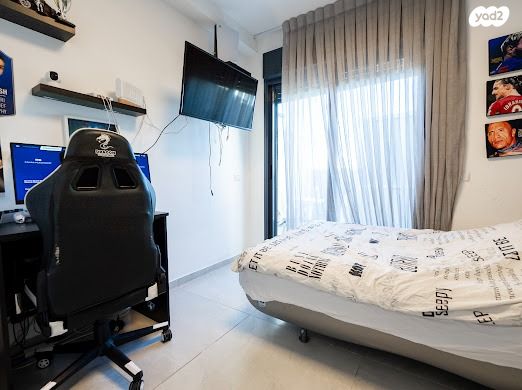 גג/ פנטהאוז, דרך הטייסים 58, נווה חן, תל אביב יפו