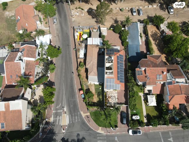 מגרשים, שמואל הנגיד, רעננה