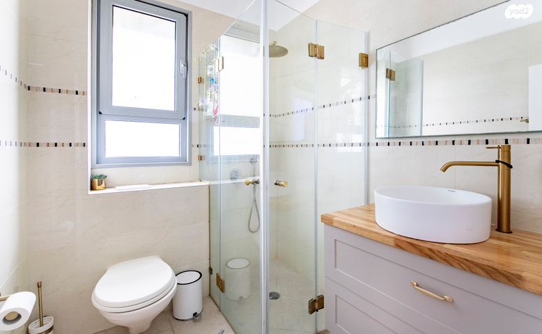 דירה, הוד השרון