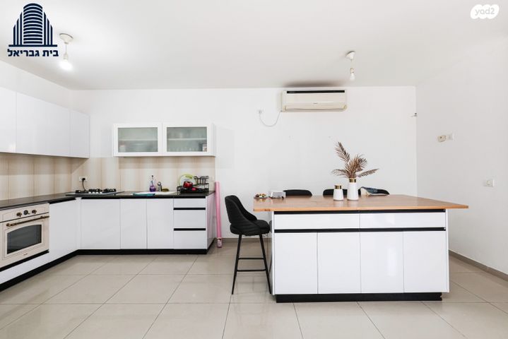 בית פרטי/ קוטג', חדרה