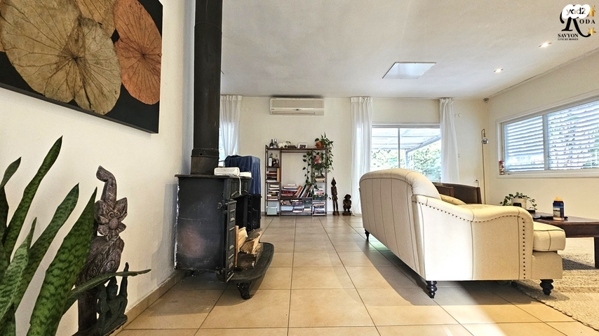 בית פרטי/ קוטג', סביון