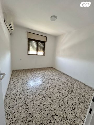 דירה, מגדל העמק