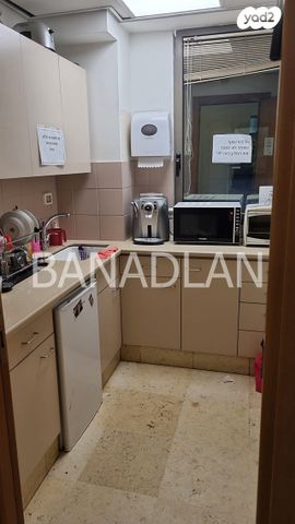 משרדים, בני ברק