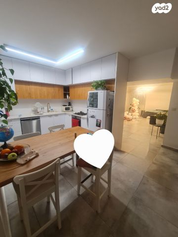 גג/ פנטהאוז, התלמוד, אשקלון