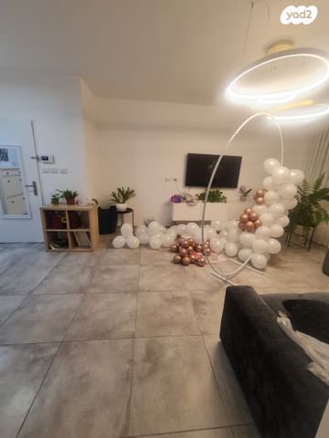 גג/ פנטהאוז, התלמוד, אשקלון