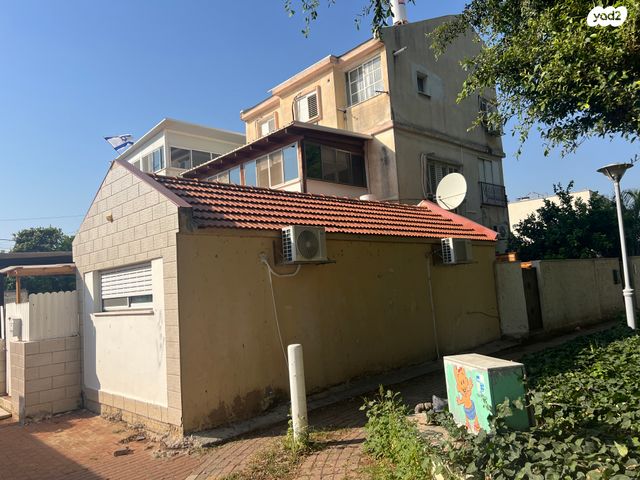 קיבוץ גלויות 