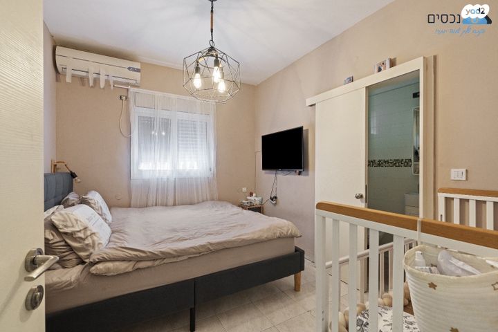 דירת גן, חטיבת גולני, מודיעין מכבים רעות