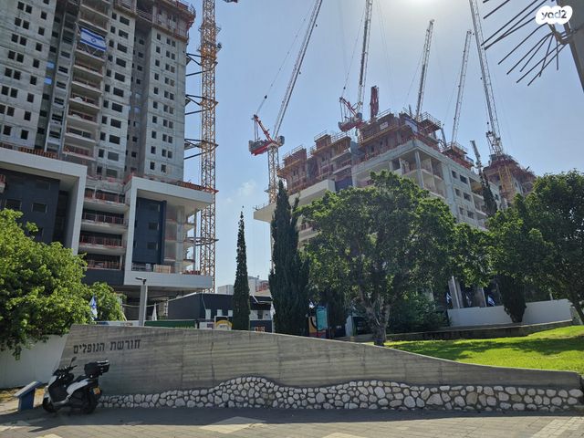 דירה, השבטים 12, דרום מזרח, בת ים