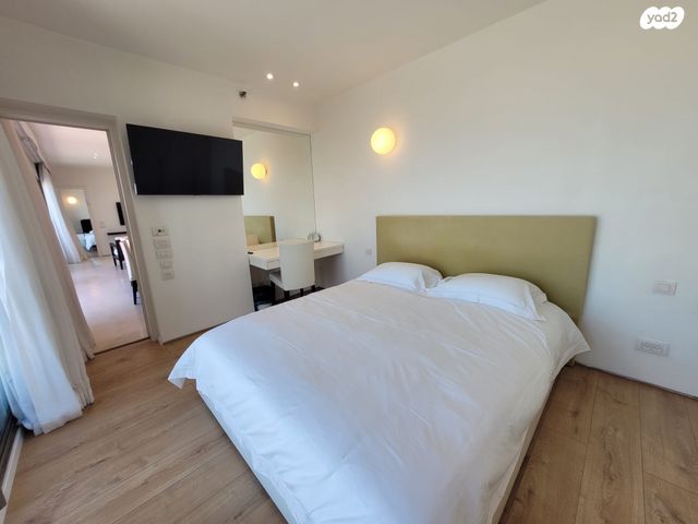 גג/ פנטהאוז, הרצליה