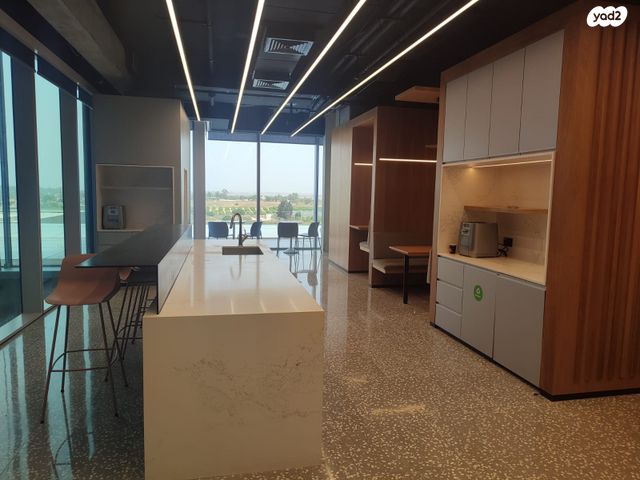 משרדים, רעננה