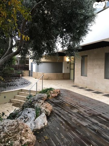 שיכון הותיקים