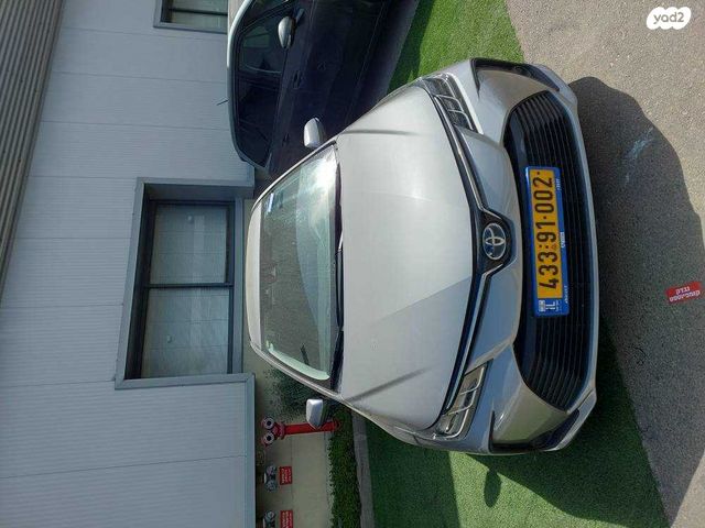 מודעת רכב טויוטה קורולה