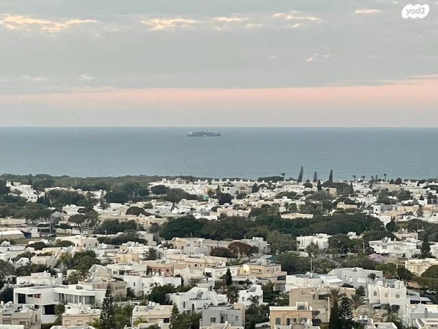 גג/ פנטהאוז, אגס 9, רובע ט"ז, אשדוד