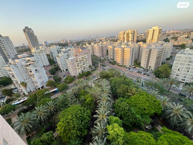 דירה, יעקב דורי, נתניה