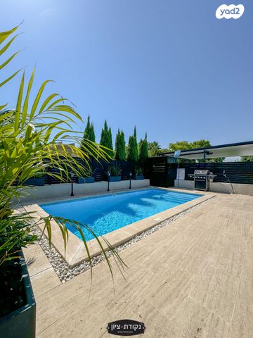 בית פרטי/ קוטג', רגבה