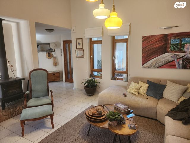 בית פרטי/ קוטג', כפר ורדים