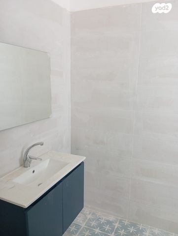 דירה, ביאליק, בת ים