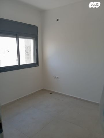 דירה, ביאליק, בת ים