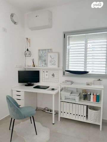 דירה, גרציאני יצחק, גני שרונה, קרית הממשלה, תל אביב יפו