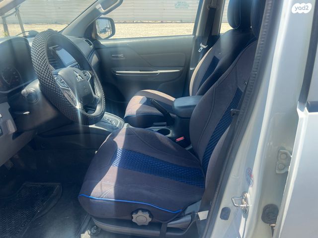 מיצובישי טרייטון / L200