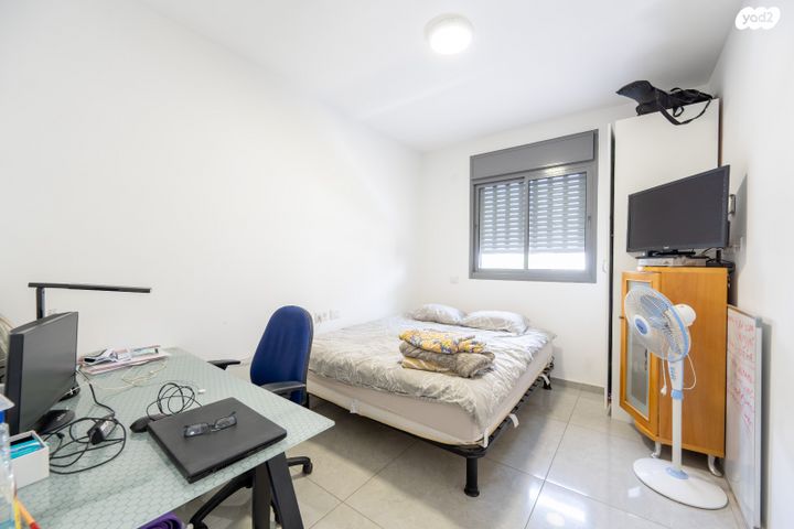 דירה, יטקובסקי אחים, פתח תקווה