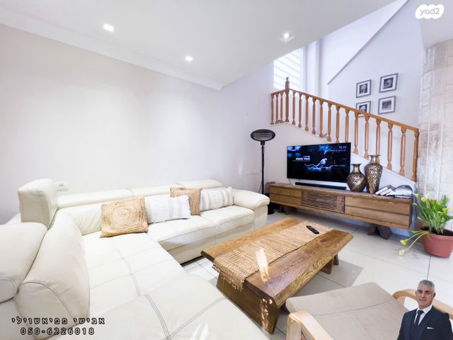 בית פרטי/ קוטג', ספיר, גן יבנה