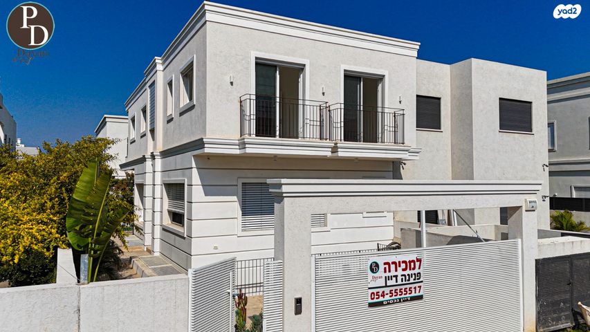 דו משפחתי, כפר יונה