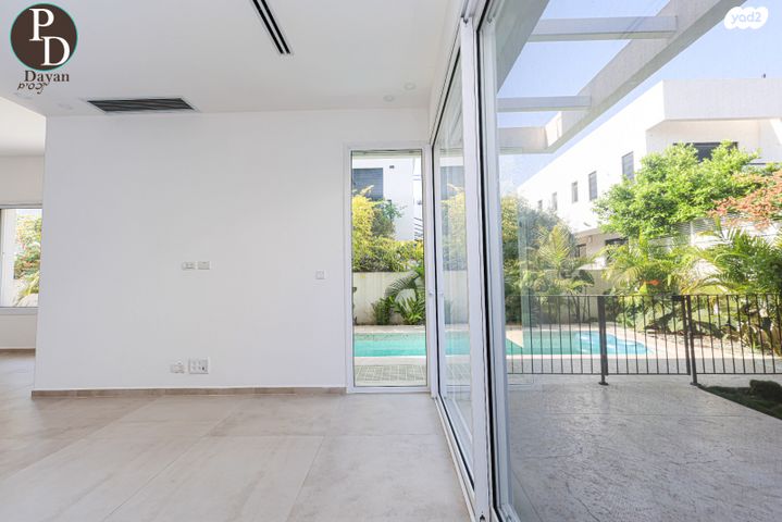 דו משפחתי, כפר יונה