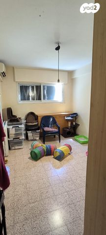 דירה, אהרון צייטלין, חיפה