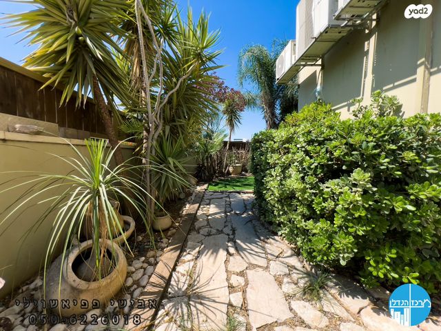 בית פרטי/ קוטג', גן יבנה