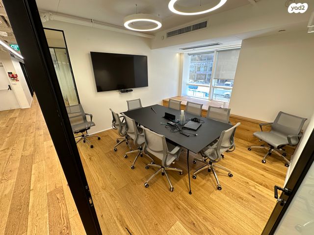 משרדים, דרך זאב ז'בוטינסקי, תל בנימין, רמת גן