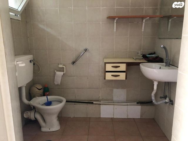 בית פרטי/ קוטג', יוסף יבנאי 10, המושבה הגרמנית, גן יבנה