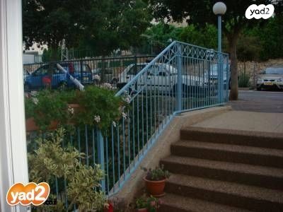 דירה, המעפילים, גבעת נשר, נשר