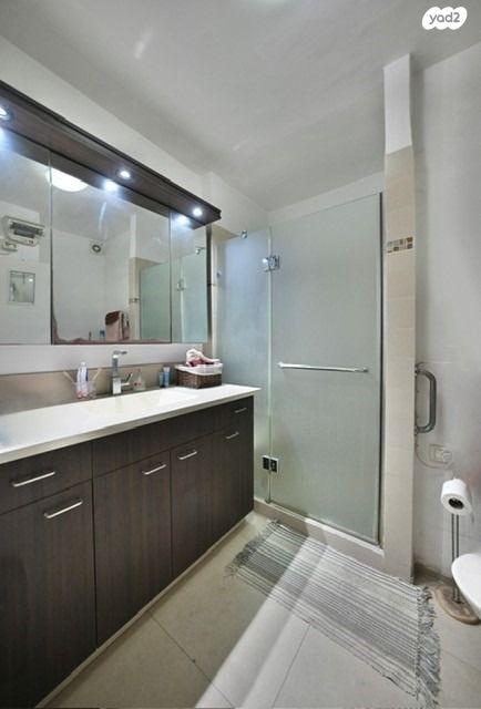 דירה, אצ"ל, נווה רם, שיכון מזרחי, רמת גן