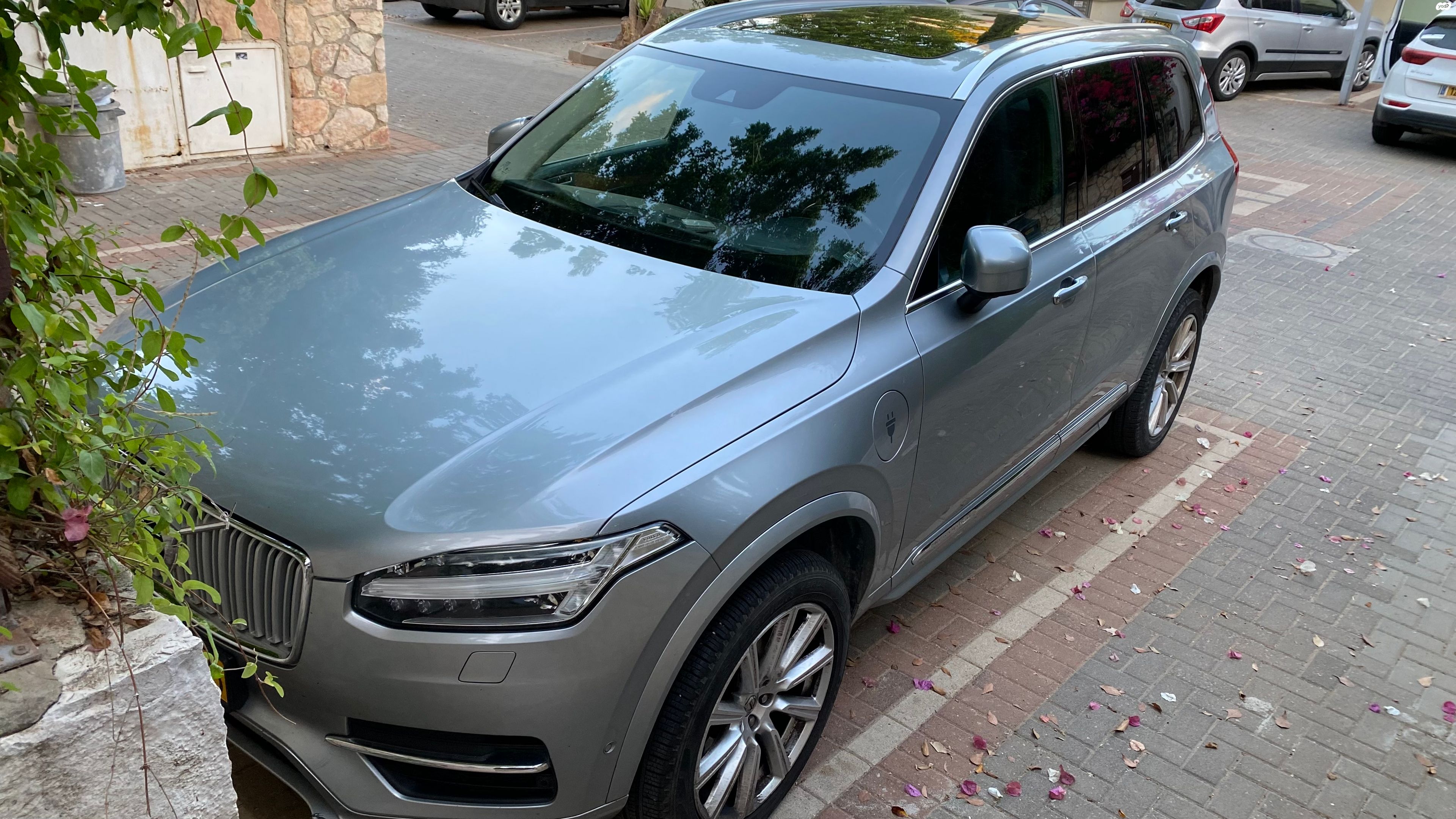מודעת רכב וולוו XC90