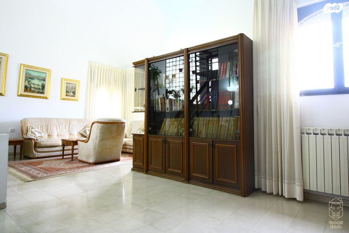 דירה, בקעה, ירושלים