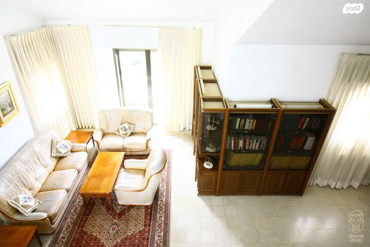 דירה, בקעה, ירושלים